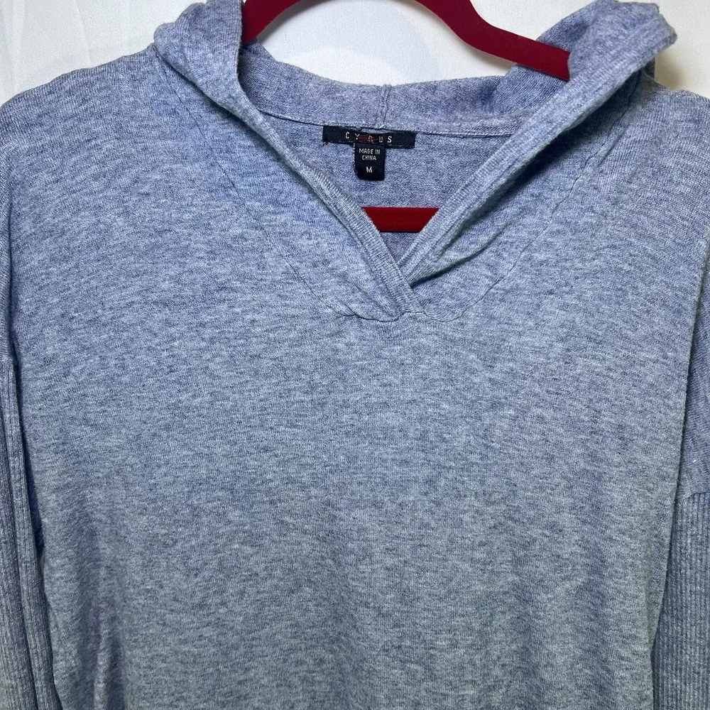 Cyrus Shirt Hoodie Womens Medium Light Blue Soft Knit Pullover‎ Thermal Layer